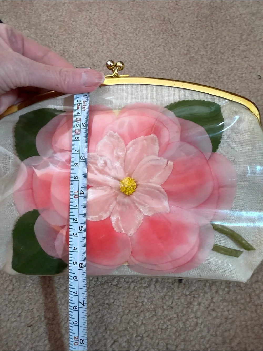 Vintage Cottagecore pink floral gold metal frame kisslock Clutch
